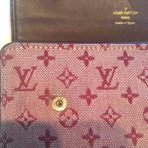 Authentic Louis Vuitton Pink Monogram Wallet - Picture 2 of 7